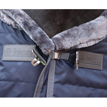 Stalldecke Bucas Show-Line 150g SF Marine / Grau Stalldecke Bucas Show-Line 150g SF Marine / Grau
