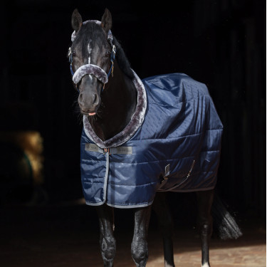 Stalldecke Bucas Show-Line 150g SF Marine / Grau Stalldecke Bucas Show-Line 150g SF Marine / Grau