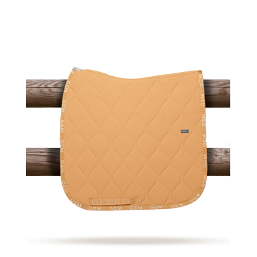 GEM Love Dressur Schabracke Karamell Braun GEM Love Dressur Schabracke Karamell Braun