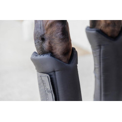Stable Boots Kentucky PROtect Classic Front Schwarz