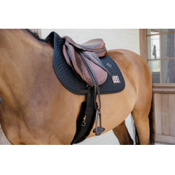 Satteldecke Wettbewerb Fishbone mit 2 Nummern Kentucky Jumping Schwarz Satteldecke Wettbewerb Fishbone mit 2 Nummern Kentucky Jumping Schwarz