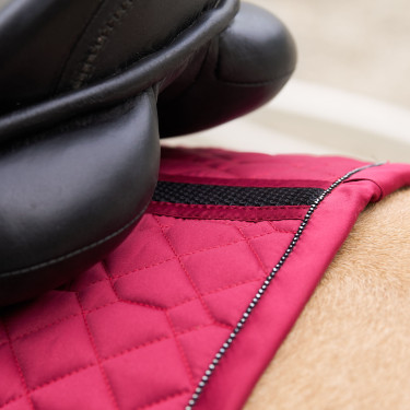 Satteldecke Euro-Star Cato GP Amarena Rot