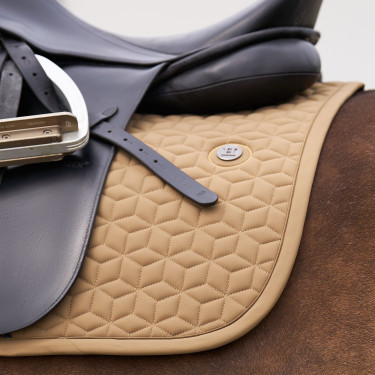 Schabracke HV Polo Essential Dressage Stroh Braun