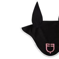 Fliegenhaube aus technischem Gewebe mit mehrfarbigem Equestro-Logo Schwarz / Weiß / Ballerina Fliegenhaube aus technischem Gewebe mit mehrfarbigem Equestro-Logo Schwarz / Weiß / Ballerina