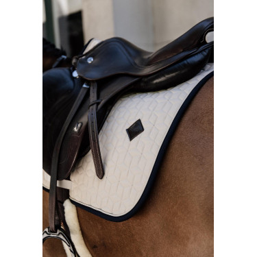 Satteldecke Kentucky Softshell Jumping