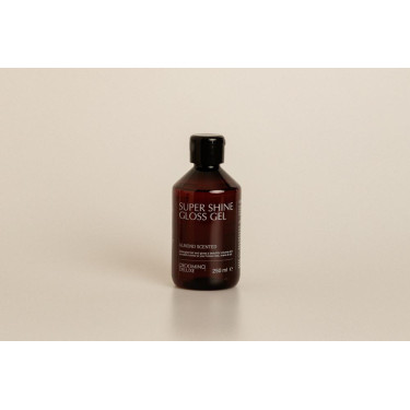 Superglänzendes Gel Grooming Deluxe von Kentucky Superglänzendes Gel Grooming Deluxe von Kentucky