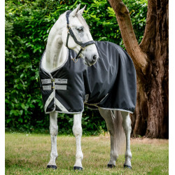 Horseware Amigo Bravo 12 50g Turnout-Decke Schwarz / Titan Grau / Silber Horseware Amigo Bravo 12 50g Turnout-Decke Schwarz / Titan Grau / Silber