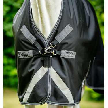 Horseware Outdoor-Decke Rambo Wug 0g 1000D Schwarz / Sturm / Silbergrau Horseware Outdoor-Decke Rambo Wug 0g 1000D Schwarz / Sturm / Silbergrau