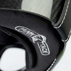 Finn-Tack Elite-Helm aus Carbonfasern Schwarz