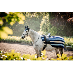 Fliegenhaube Horseware Newmarket Marine Witney Marineblau