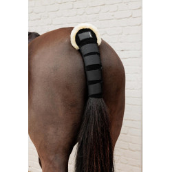 Schweifschoner Kentucky Lammfell Schwarz Schweifschoner Kentucky Lammfell Schwarz