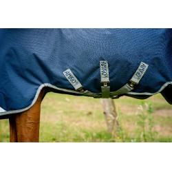 Horseware Amigo 1200D Outdoordecke 250g Marine / Titan Grau / Silber Marineblau Horseware Amigo 1200D Outdoordecke 250g Marine / Titan Grau / Silber Marineblau