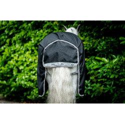 Horseware Amigo 1200D Outdoordecke 250g Schwarz / Titan Grau / Silber
