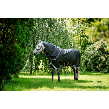 Horseware Amigo 1200D Turnout Plus 50g Decke Schwarz / Titan Grau / Silber Horseware Amigo 1200D Turnout Plus 50g Decke Schwarz / Titan Grau / Silber
