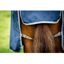 Horseware Amigo Ripstop 900D Turnout 100g Decke Marine / Titan Grau Marineblau Horseware Amigo Ripstop 900D Turnout 100g Decke Marine / Titan Grau Marineblau