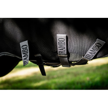 Horseware Rambo 1680D Turnout 450g VL Decke Schwarz / Sturm / Silbergrau Horseware Rambo 1680D Turnout 450g VL Decke Schwarz / Sturm / Silbergrau