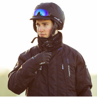 Leichter Halsabschluss für den Sommer Finn-Tack Pro Schwarz Leichter Halsabschluss für den Sommer Finn-Tack Pro Schwarz