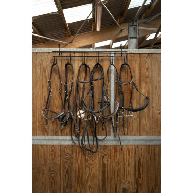 Trensenhalter Hippotonic 6 Plätze, mit Haken Schwarz Trensenhalter Hippotonic 6 Plätze, mit Haken Schwarz