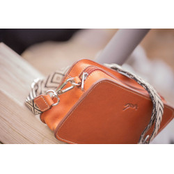 Umhängetasche Pénélope Lizzie Cognac Braun