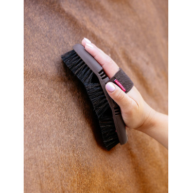 LeMieux Flexi Pferdehaar-Bürste Cranberry Rosa LeMieux Flexi Pferdehaar-Bürste Cranberry Rosa