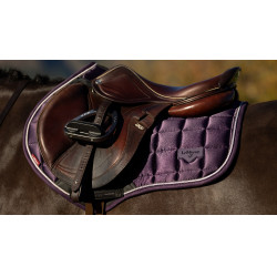 Satteldecke LeMieux Loire Close Contact Square Springen Wacholder Lila