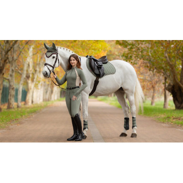 LeMieux Reflective Suede Close Contact Square Schabracke