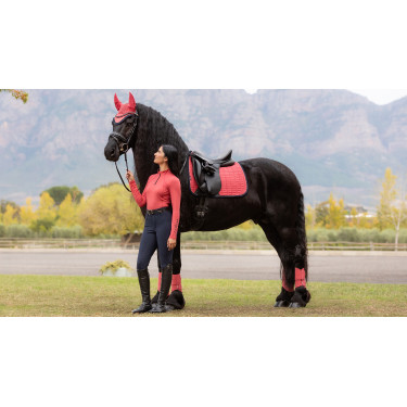 LeMieux Suede Dressage Square Reflective Cranberry Rosa