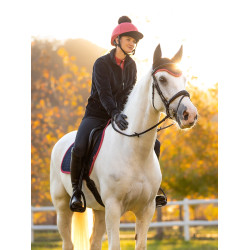 LeMieux Mütze mit abnehmbarem Bommel Klassik Cranberry Rosa LeMieux Mütze mit abnehmbarem Bommel Klassik Cranberry Rosa