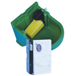 Tränkebecken Polyflex Standard La Gee mit konstantem Wasserniveau Tränkebecken Polyflex Standard La Gee mit konstantem Wasserniveau