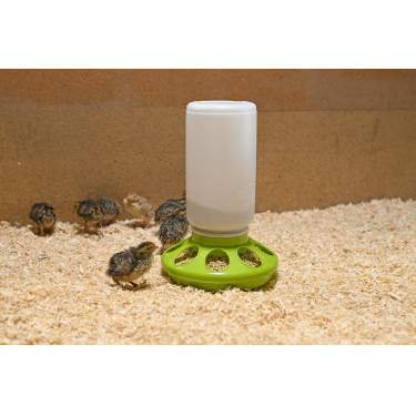 Futterautomat für Wachteln Kerbl Hobbyfarming Hellgrün Gr&uuml;n