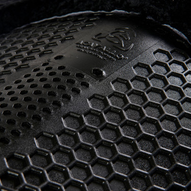 Hintere Schabracke aus Schaffell und vordere Gel-Schabracke Acavallo Schwarz / schwarz