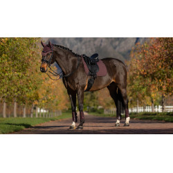 Tapis de dressage LeMieux Essence Square Pflaume Lila