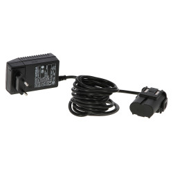Adapter für Aesculap-Schermaschine mit Netzteil