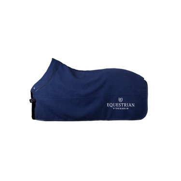 Moderne und technische Wolldecke von Equestrian Stockholm Marine moderne Tech Moderne und technische Wolldecke von Equestrian Stockholm Marine moderne Tech