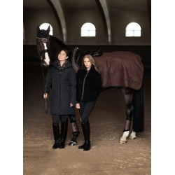 Quadratische Nierendecke Equestrian Stockholm aus Fleece Modernes Mokka