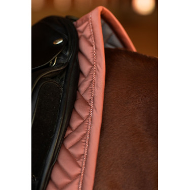 Moderne Dressurschabracke Equestrian Stockholm Koralle Rosa