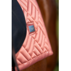 Moderne Dressurschabracke Equestrian Stockholm Koralle Rosa