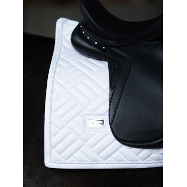 Moderne Dressurschabracke Equestrian Stockholm Weiße Perfektion Wei&amp;amp;amp;amp;amp;amp;szlig;