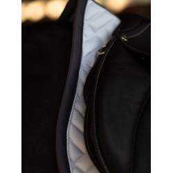 Spring-Schabracke Equestrian Stockholm Modern Dunkles Violettweiß Wei&amp;szlig;