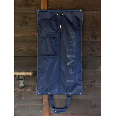 Reisetasche LeMieux für Luxe-Turnierjacke Marine Marineblau Reisetasche LeMieux für Luxe-Turnierjacke Marine Marineblau