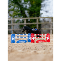 LeMieux Toy Pony Hindernis-Sprungset Benetton / Chili / Weiß LeMieux Toy Pony Hindernis-Sprungset Benetton / Chili / Weiß