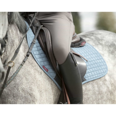 LeMieux Wildleder Close Contact Schabracke Eisblau LeMieux Wildleder Close Contact Schabracke Eisblau