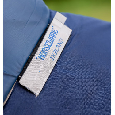 Horseware Rhino Plus Turnout Decke lite 100 g Marine / Titangrau / Klassisches Blau Horseware Rhino Plus Turnout Decke lite 100 g Marine / Titangrau / Klassisches Blau
