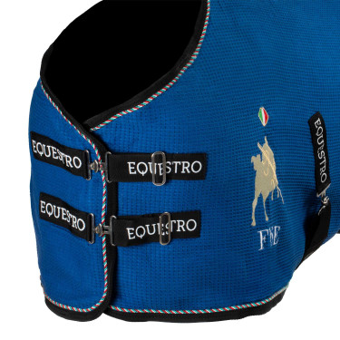 Equestro x FISE Stallendecke aus Waffelpiqué-Stoff Blau aus Savoyen Equestro x FISE Stallendecke aus Waffelpiqué-Stoff Blau aus Savoyen
