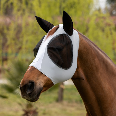 Zweifarbige Equestro Fliegenmaske aus Mesh Mondgestein / Hochglanzweiß