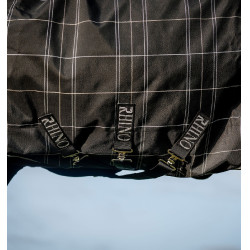 Horseware Rhino Turnout-Decken-Bundle Liner 0 g und 200 g Schwarz karierte Kacheln / schwarz & weiß Motive Horseware Rhino Turnout-Decken-Bundle Liner 0 g und 200 g Schwarz karierte Kacheln / schwarz & weiß Motive