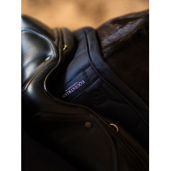 Dressurschabracke Equestrian Stockholm Classic Marine moderne Tech