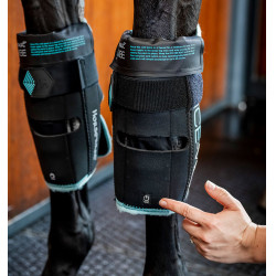 Horseware Ice-Vibe Knieschoner Schwarz / Aqua
