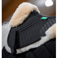 Horseware Lammfell-Schabracke Schwarz / Natur