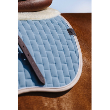 Satteldecke Equithème Dinard Himmelblau